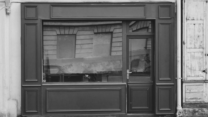 The Impact of Glass Repairs on Your Business Insurance: What You Need to Know