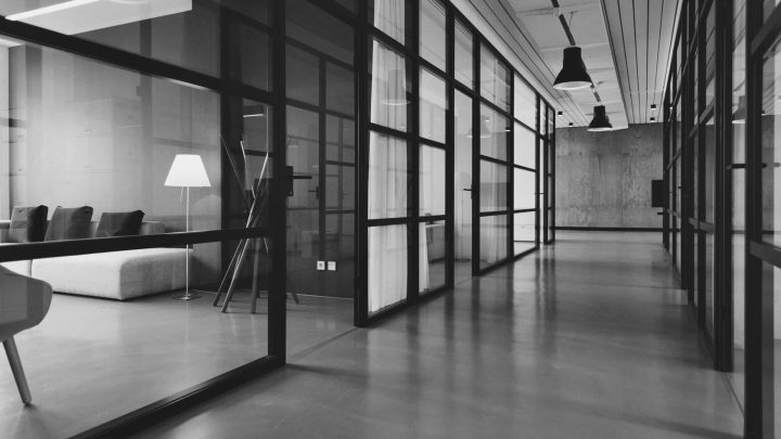 Safety Glass in Commercial Spaces: Understanding Legal Requirements and Insurance Implications